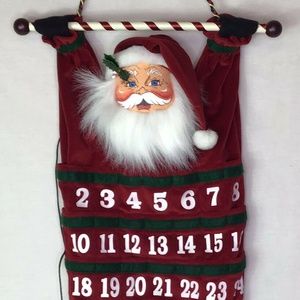 Annalee 2001 Hanging Santa Claus Advent Calendar With 4” Mouse